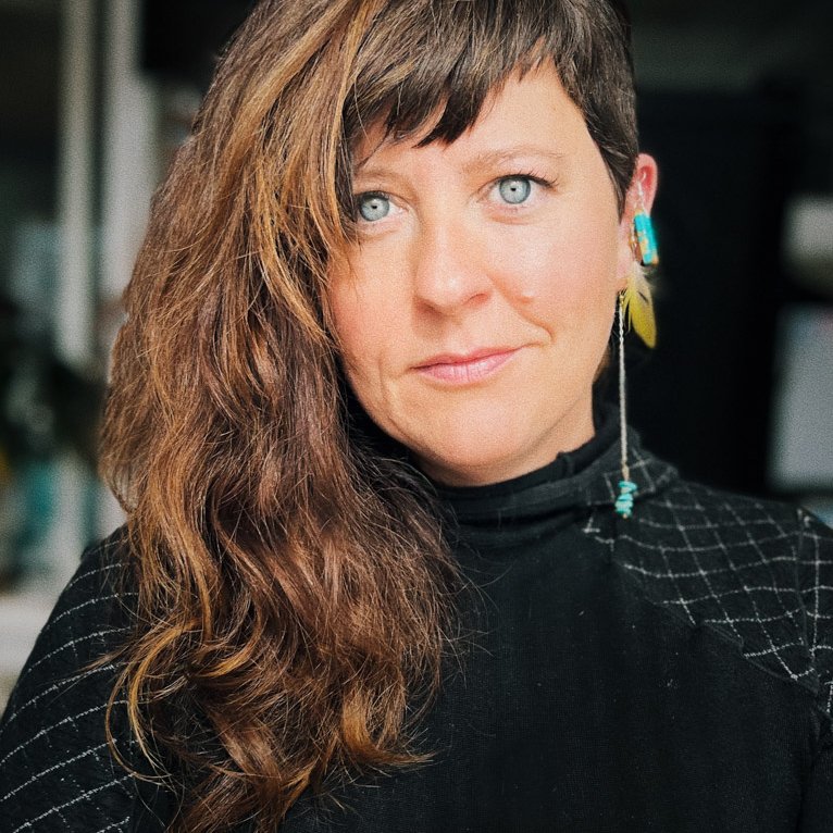 Jewel Mlnarik